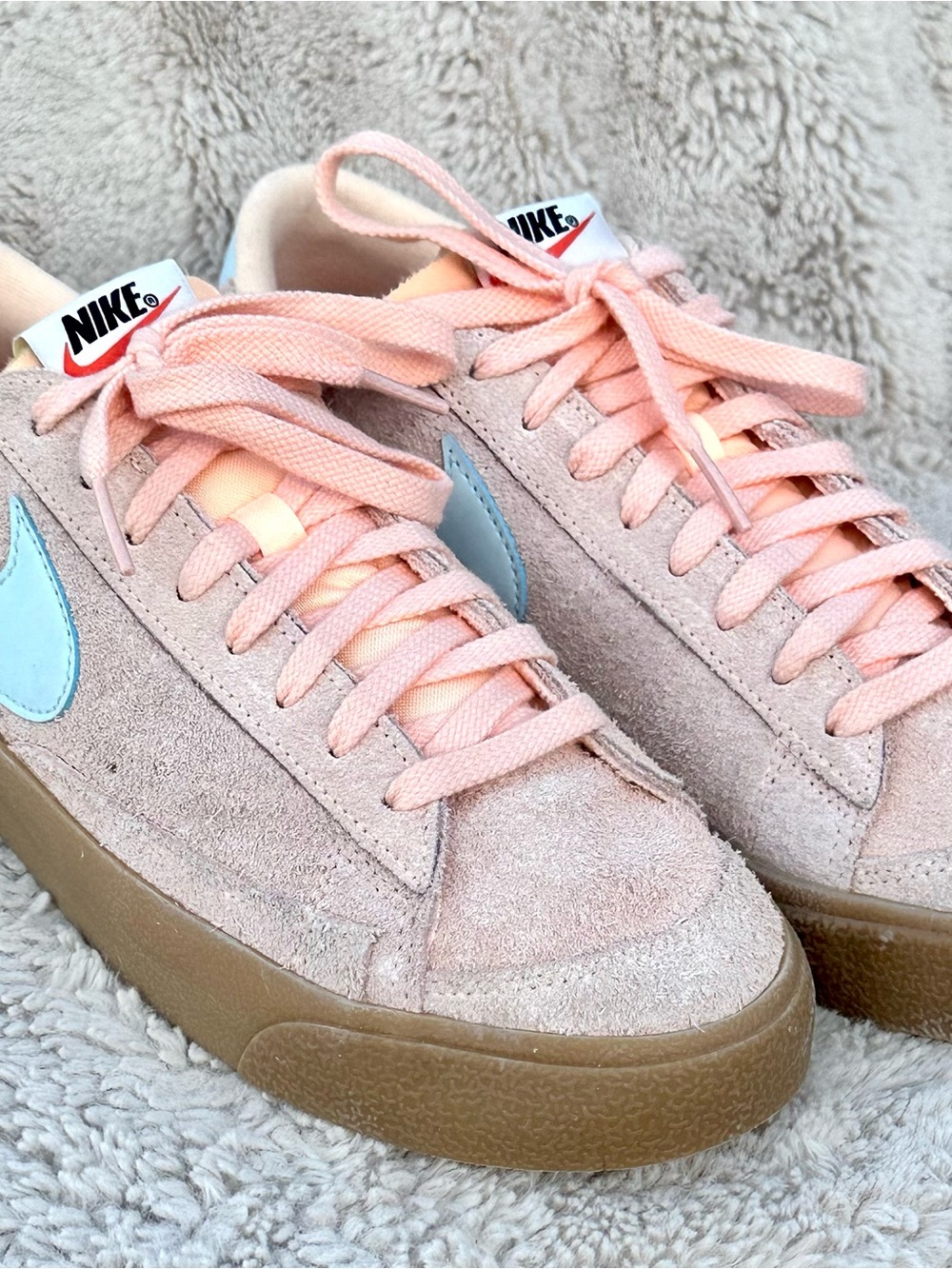 Nike Blazer Low Platform Suede Sneakers Peach & Blue Gum Sole Women’s 10 - Picture 2 of 15